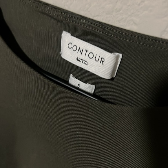 Aritzia Long Sleeve Top in Dark Olive - Picture 3 of 5